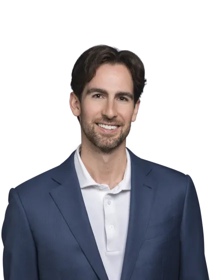 Chris Crawford headshot2