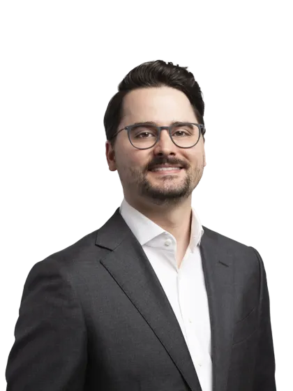 Michael Pons headshot