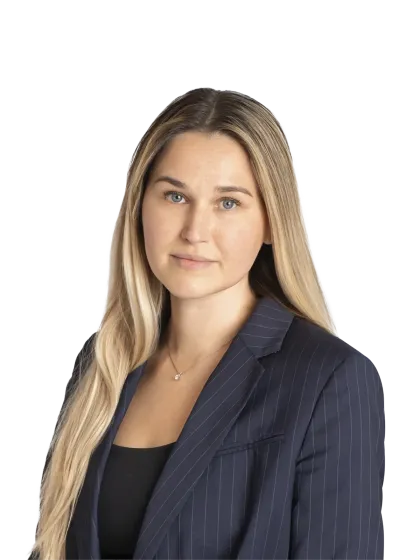 Caroline Simeon Rose headshot2