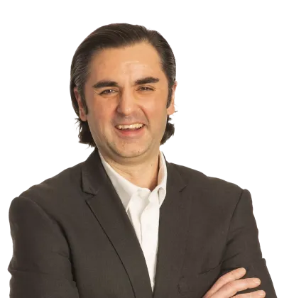 Matthew Damm headshot